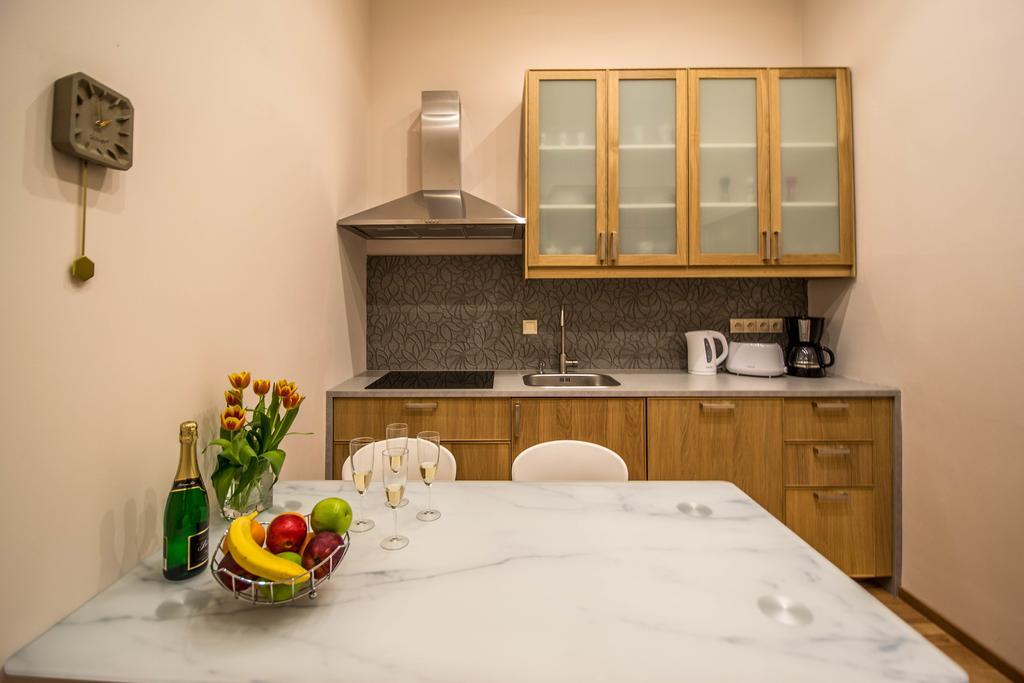 Bourgeois In Cultural Heritage Building By Ruterra Appartement