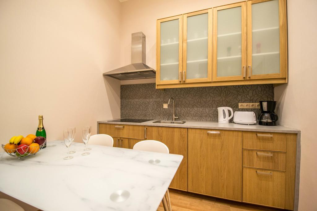 Appartement Bourgeois In Cultural Heritage Building By Ruterra