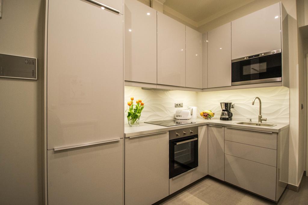 Appartement Bourgeois In Cultural Heritage Building By Ruterra