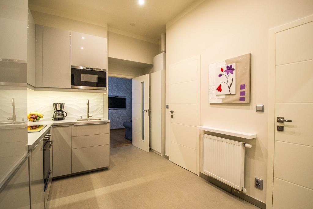 Appartement Bourgeois In Cultural Heritage Building By Ruterra